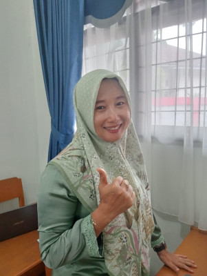 Sutri Ernawati, S.Pd.